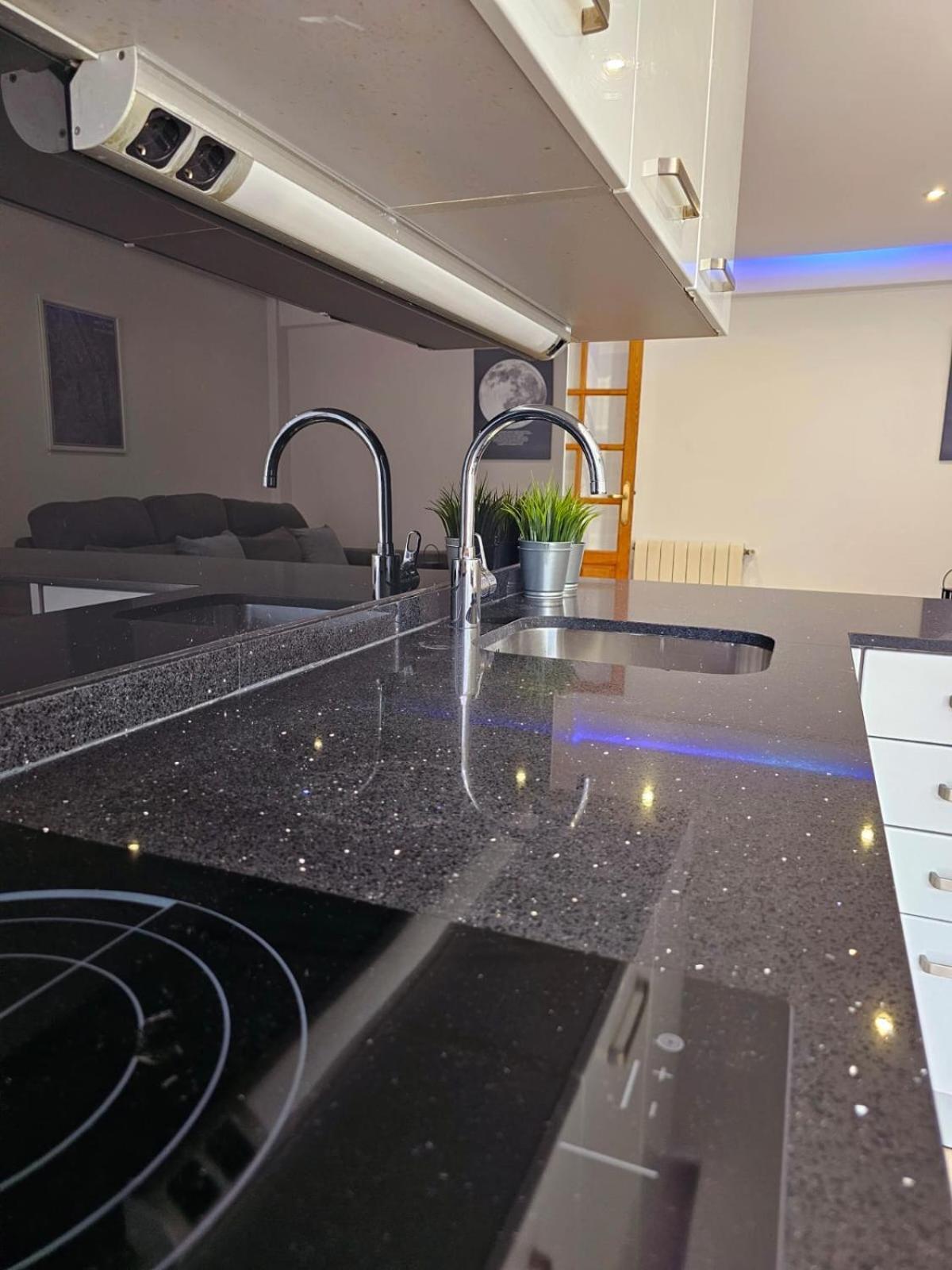 Exclusivo Apartamento En El Centro Vigo Ngoại thất bức ảnh